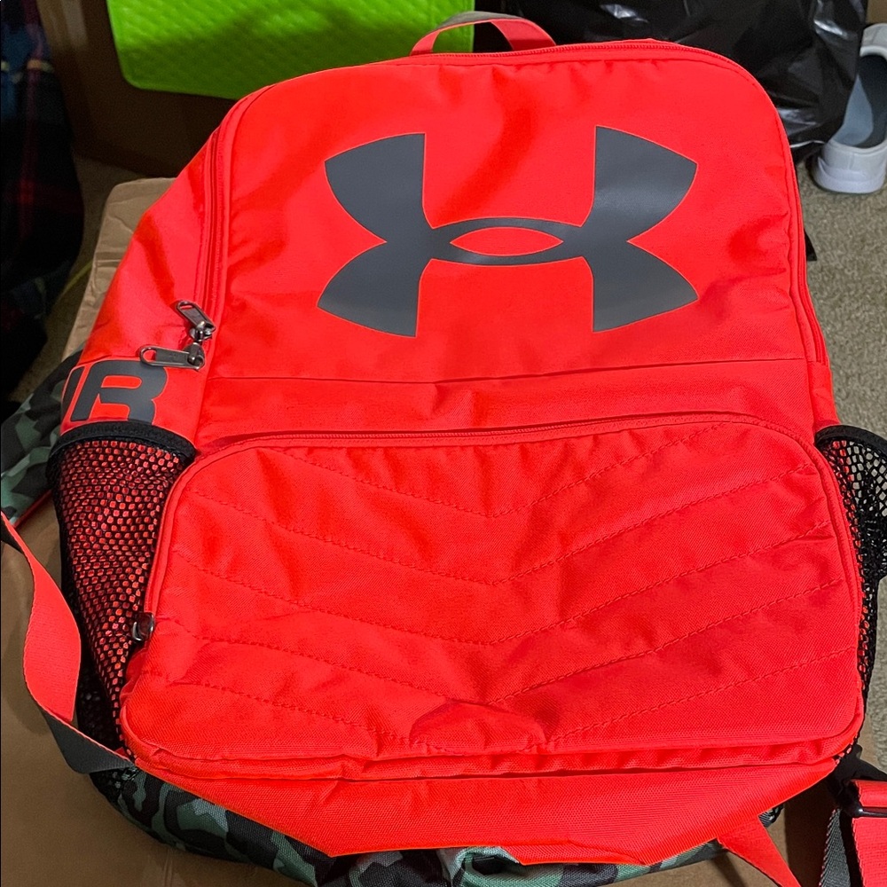 Under Armour Full Size Backpack Padded Straps Multiple Zip Sections Orange/Camo